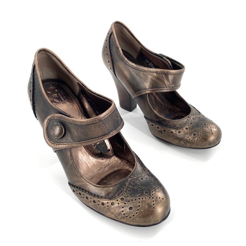 Söfft Bronze Leather Heeled Mary Janes Brogue Detail Wingtip Shoes Womens 6.5W‎
